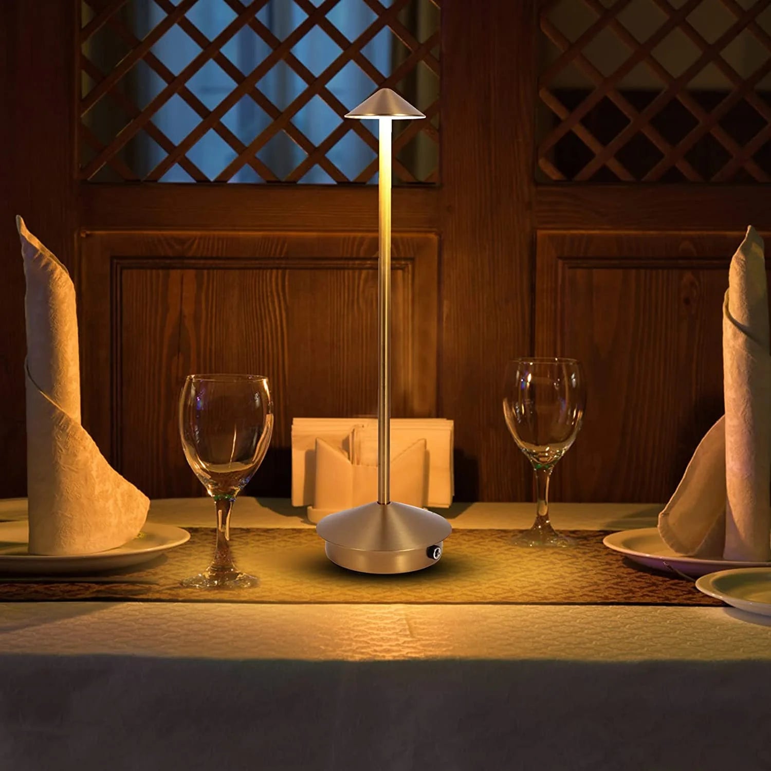 Cordless Metal Table Lamp