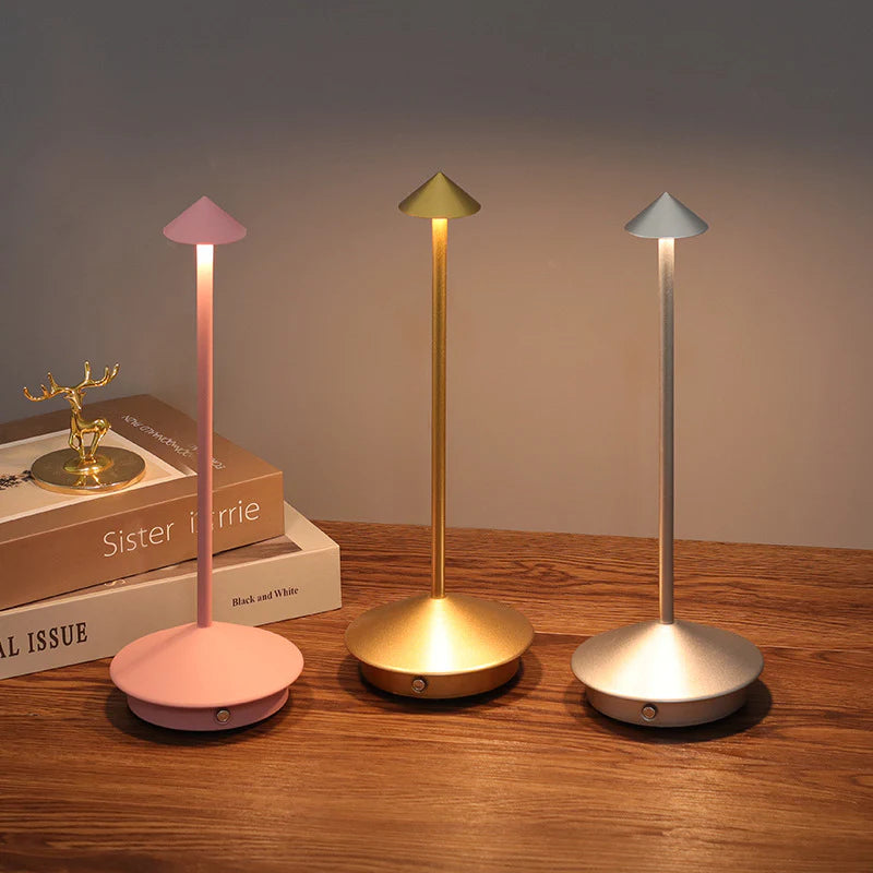 Modern Aluminum Mushroom LED Lamp — Minimalist Atmosphere Light for Restaurants, Bedrooms & Home Décor